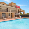 Отель Ramada by Wyndham San Antonio Near SeaWorld/Lackland AFB в Сан-Антонио