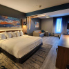 Отель La Quinta Inn & Suites by Wyndham Del Rio, фото 3