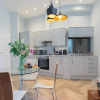 Отель Elliot Oliver - Stylish 2 Bedroom Town Centre Apartment, фото 10