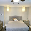 Отель Texas Hold-em Duplex- 3BR Free Parking, фото 4