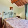 Отель Secluded Holiday Home in Bibbiano with Courtyard, фото 10