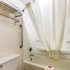 Отель Econo Lodge Inn & Suites, фото 8