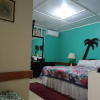 Отель Entire 6-bedroom Villa Free Parking With Fast Wifi, фото 21