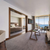 Отель Les Suites at The Cliff Bay, фото 10