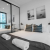Отель Cozy APT With City Views Next to Meblourne Central, фото 4