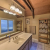 Отель Pollock Pines Cabin w/ Hot Tub: Near Top Vineyards, фото 2
