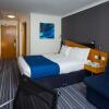 Отель Holiday Inn Express Northampton - South, an IHG Hotel, фото 4