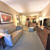 Отель Comfort Inn & Suites, фото 39