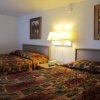 Отель Baker City Motel & RV Park, фото 2