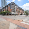 Отель Austin Spacious 1BD 1BA Downtown Apartment, фото 1