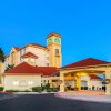 Отель La Quinta Inn & Suites by Wyndham Mesa Superstition Springs в Мезе
