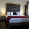Отель Holiday Inn Ijmuiden - Seaport Beach в Эймедене