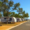 Отель Balmoral Karratha Holiday & Caravan Park в Каратте