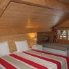 Отель Sunny Chalet in Les Gets with Jacuzzi, фото 2