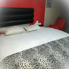 Отель Hostal DLUXO, фото 12
