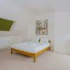 Отель Bright and Airy 3 Bedroom Maisonette in South London, фото 1