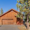 Отель Tahoe Donner Pinnacle Loop Mountain 5 Bedroom Home by RedAwning, фото 1