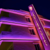 Отель Tropicana Coast Suites, фото 1