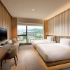 Отель Joyze Hotel Xiamen, Curio Collection by Hilton, фото 4