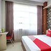 Отель OYO 90973 Hotel Karunia Pkpri Grobogan, фото 23