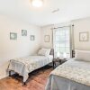 Отель Bright Hinesville Home, 43 Mi to Savannah!, фото 7