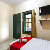 Отель RedDoorz Syariah near Titik Nol Yogyakarta, фото 3