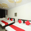 Отель OYO 26806 Hotel Radha Krishna, фото 4