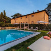 Отель Villa Borbone - Perched on the Lucca Hills, фото 38