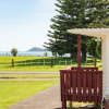 Отель Waitangi Beach Unit A, фото 13