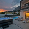 Отель Amazing Home in Makarska with Outdoor Swimming Pool, Hot Tub & WiFi, фото 17