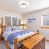 Отель Getaway Moose 3 Bedroom Home by NW Comfy Cabins by Redawning, фото 4