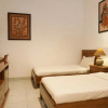 Отель RedDoorz @ Griya Cemara Homestay Yogyakarta, фото 5