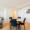 Отель Tori, 1BDR Southbank Apartment, фото 8