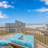 Отель Vitamin Sea in Pirates Beach, 50 Steps to the Beach, Wraparound Deck, 4 BD, 4BT, фото 11