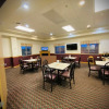 Отель Herington Inn & Suites, фото 9
