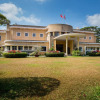 Отель Vanda Garden Hill в Далате
