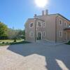 Отель Splendid Villa in Vižinada with Jacuzzi, фото 3