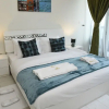 Отель Luxury 4BR Apartment in Horizon Towers, фото 7