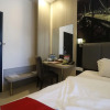 Отель RedDoorz Plus @ Tanjung Uncang Batam, фото 6
