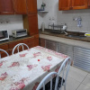 Отель Casa que precisamos- funcional, aconchegante e a 2 quadras da praia!, фото 12