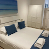 Отель Stunning Cliff Edge Apartment in Newquay, фото 5