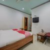 Отель Sunraj Residency By OYO Rooms, фото 16