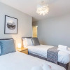 Отель Luxurious Modern One Bedroom Apartment, фото 24