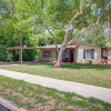 Отель Single-story Home in San Antonio: Great Location!, фото 16
