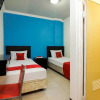 Отель RedDoorz near Palembang Icon Mall, фото 9