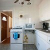 Отель Cozy 3 Bedroom Vacation House, фото 11