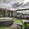 Отель Panoramic Apartment Roof Terrace&Jacuzzi, фото 19