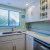 Отель Sc162 - Beautifully Updated 3 2 Corner Close to Pool Beach Access, фото 5