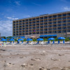 Отель Crystal Coast Oceanfront Hotel, фото 13