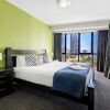 Отель Sierra Grand Broadbeach Private 2 Bedroom в Голде-Косте